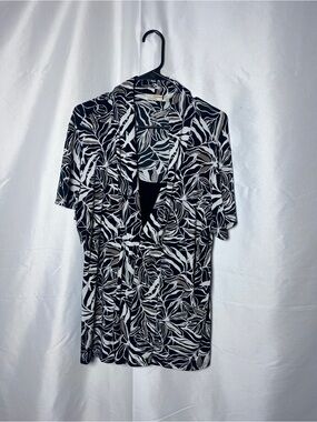 Choices Black, White & Tan Leaf Print Blouse